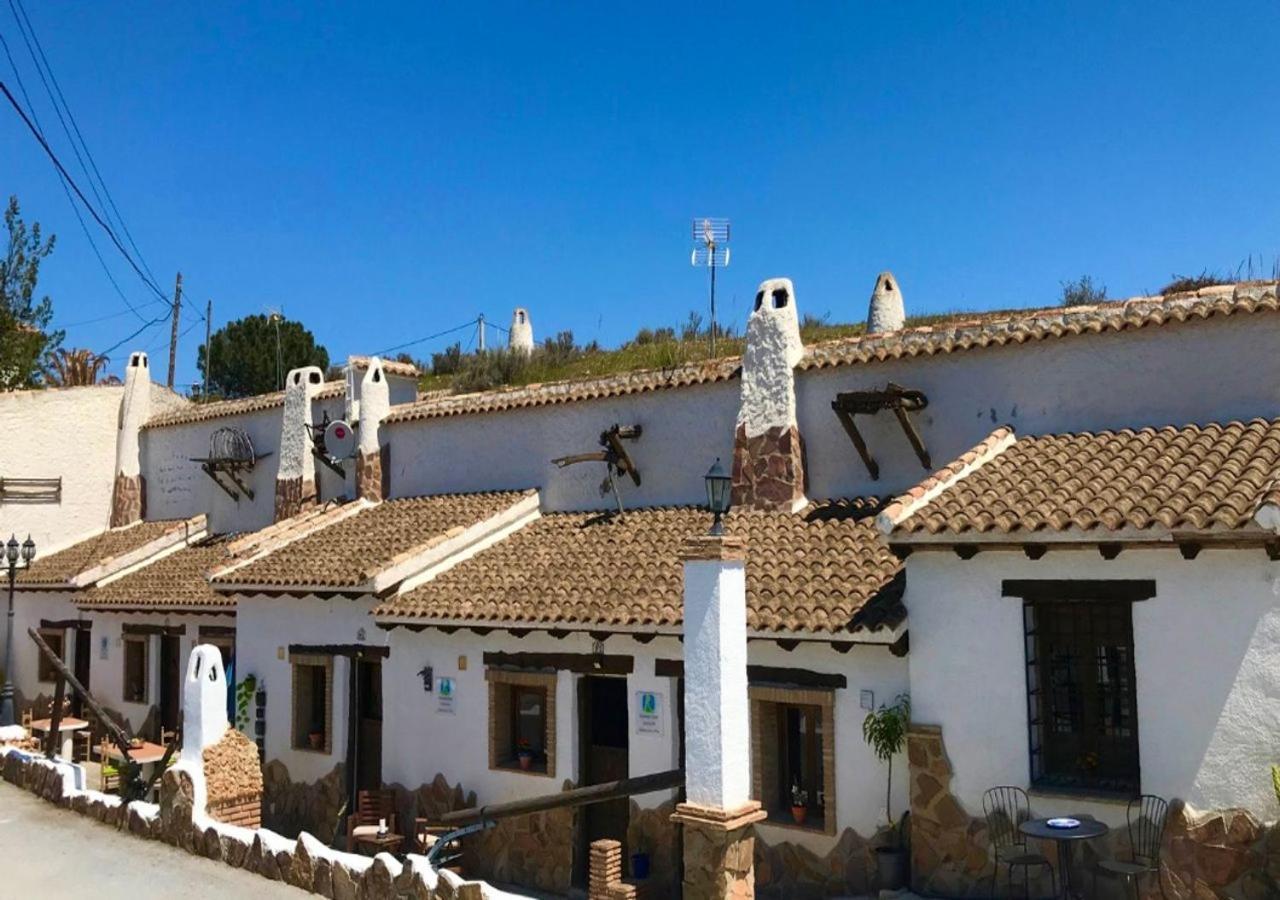 Cuevas De La Paz - Cave House Holidays Лос-Каррионес Экстерьер фото