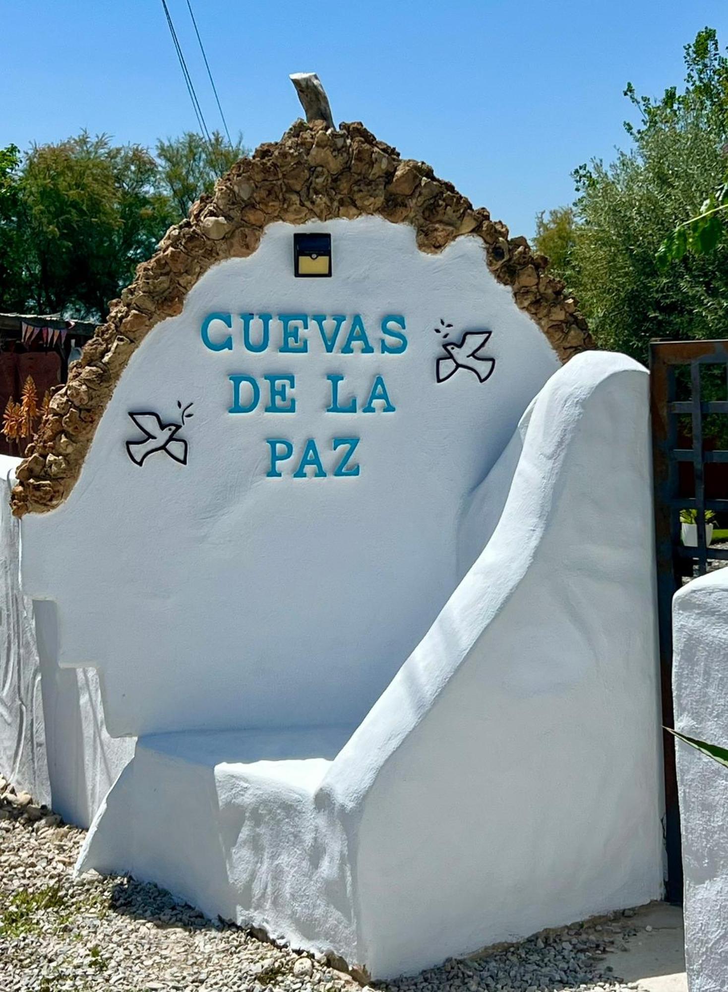 Cuevas De La Paz - Cave House Holidays Лос-Каррионес Экстерьер фото